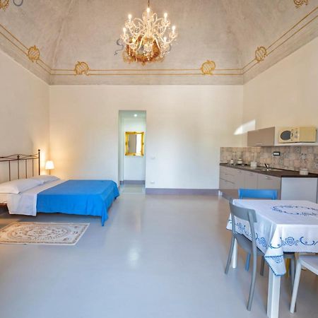 La Poetica In Villa Eldorado Procida Bagian luar foto