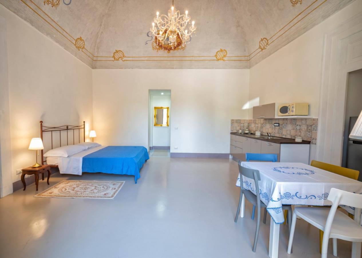 La Poetica In Villa Eldorado Procida Bagian luar foto